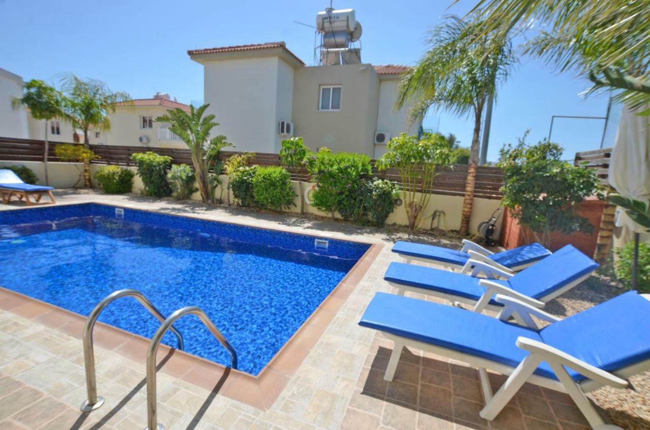 Villa Favor - 3 Bed With Pool Close To Nissi Beach 圣纳帕 外观 照片