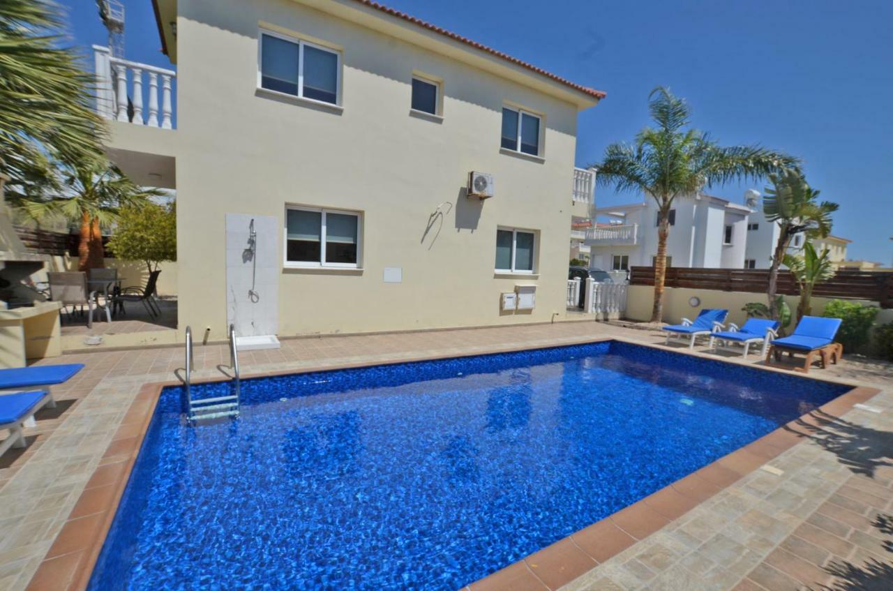 Villa Favor - 3 Bed With Pool Close To Nissi Beach 圣纳帕 外观 照片